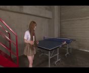 Азиатка села писей на лицо теннисисту